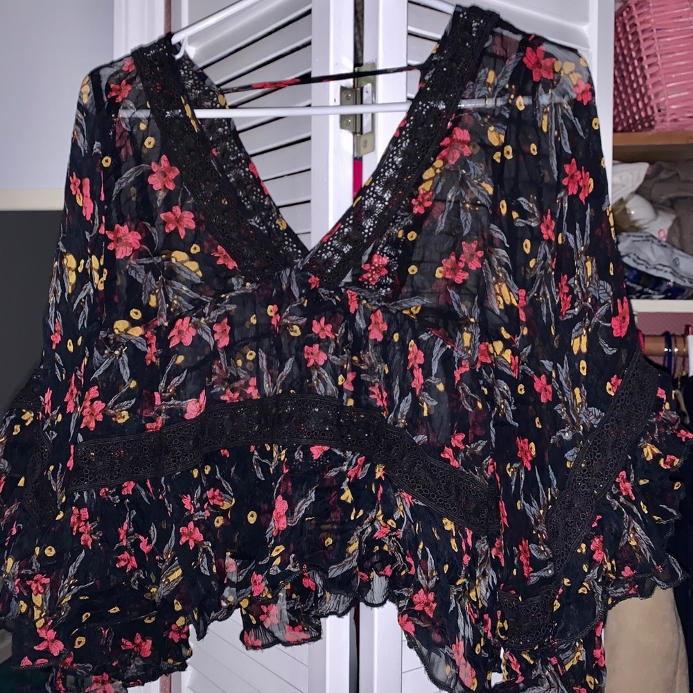 Women’s free people top size XS